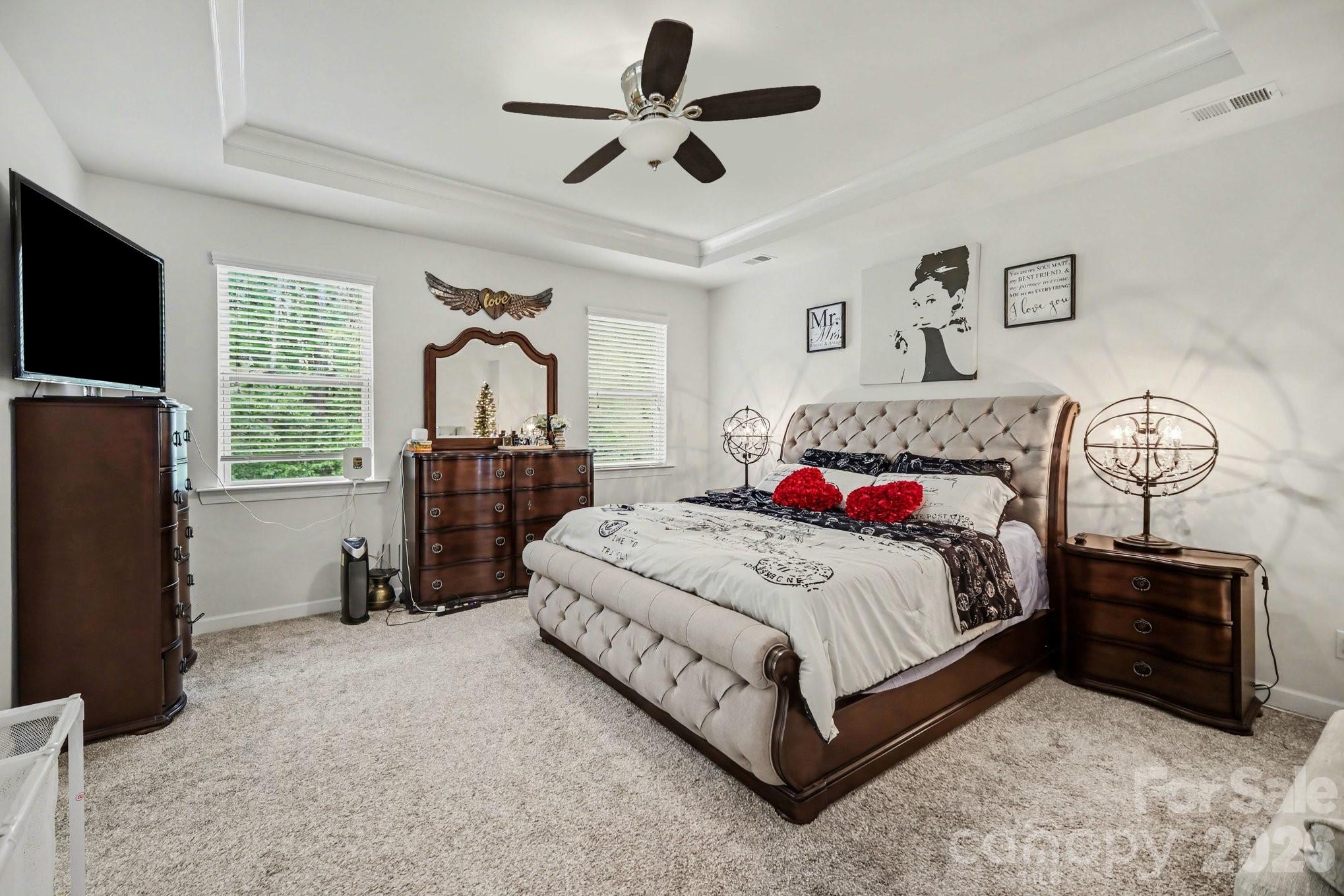 Lake Crest - Residential