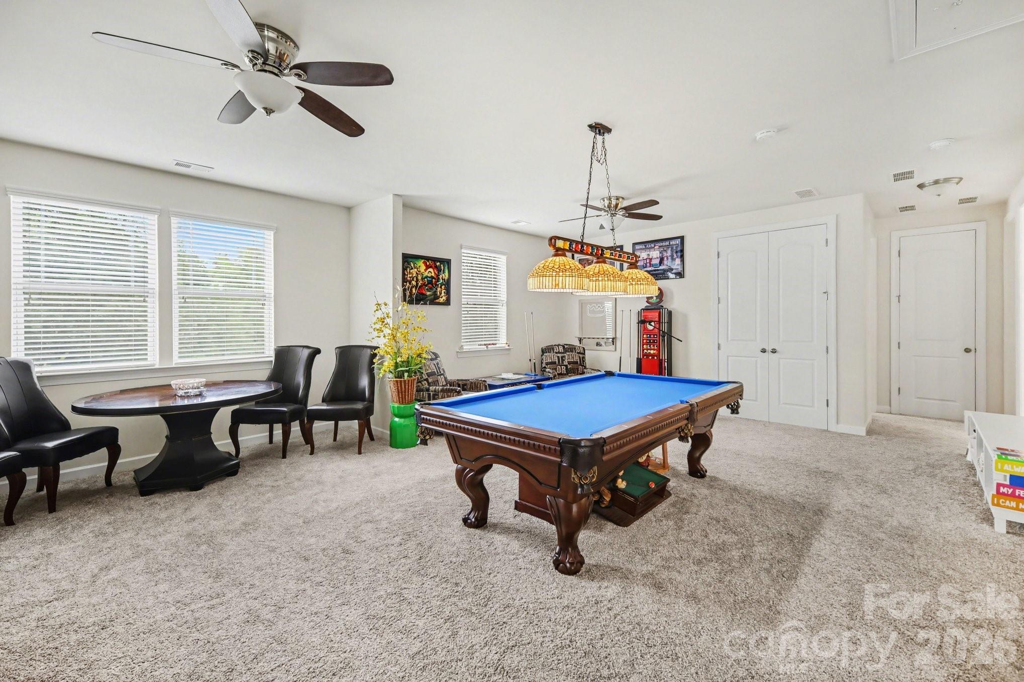 Lake Crest - Residential