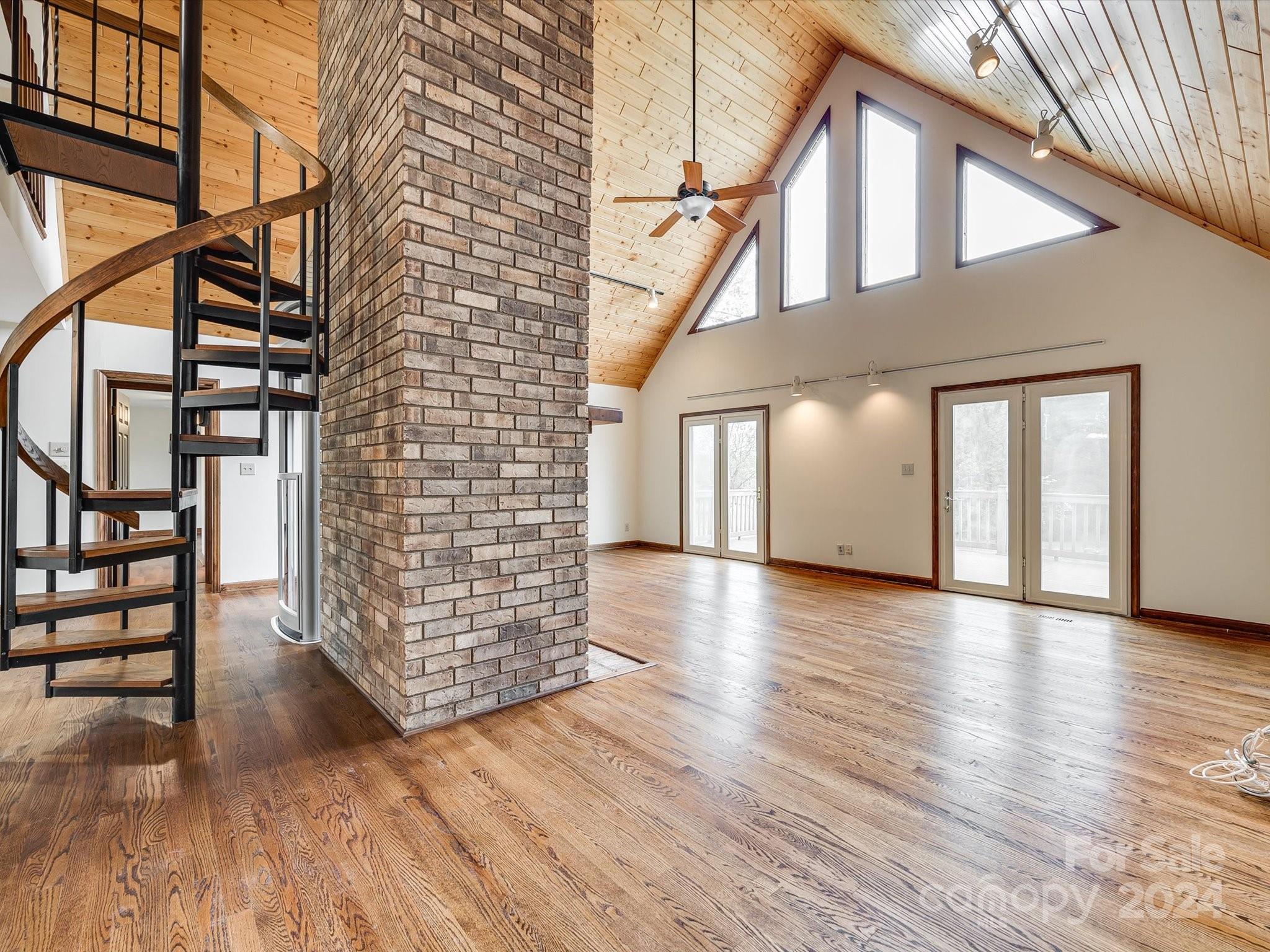 Saddlegate - Residential