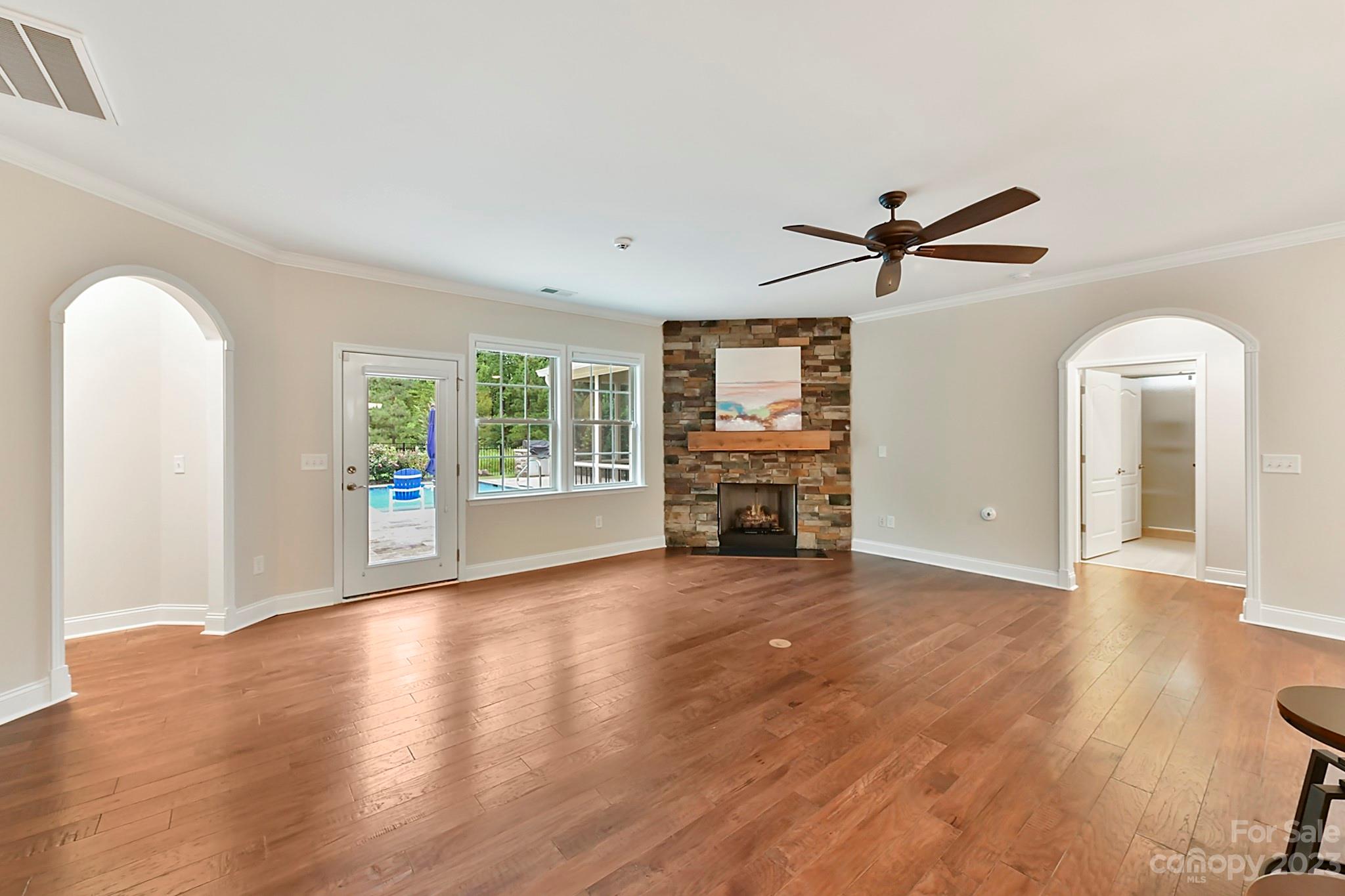 Tree Tops - Residential