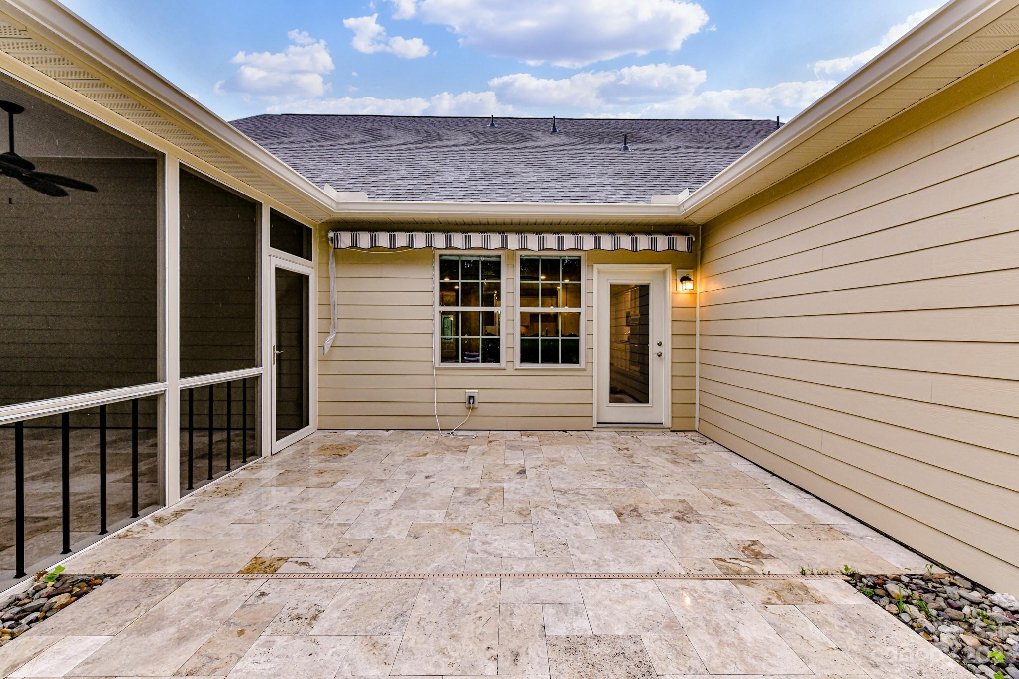 Tree Tops - Residential