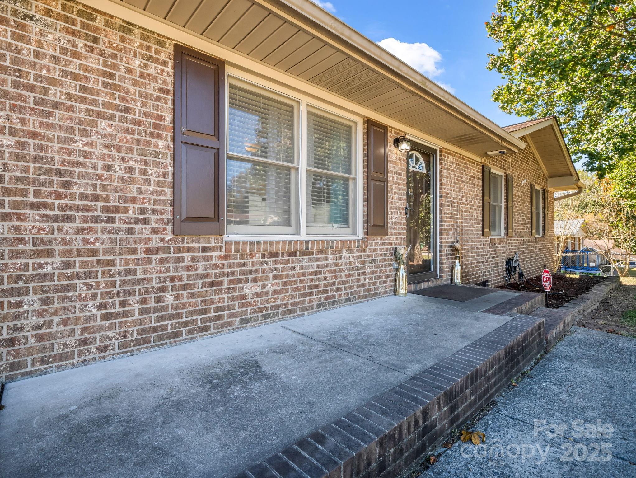 301 Coach Hill Drive