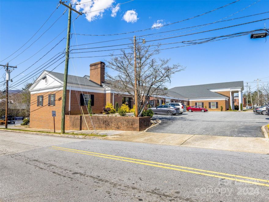 Premier medical office space opportunity in downtown Brevard! Formerly known as PNC Bank, this property is undergoing conversion into a medical-centric multitenant office building. Anchored by Hendersonville Pediatrics, this property offers a unique opportunity for medically related office users to be a part of a new office hub in the center of downtown. Multiple suite sizes and configurations can be achieved at this location.