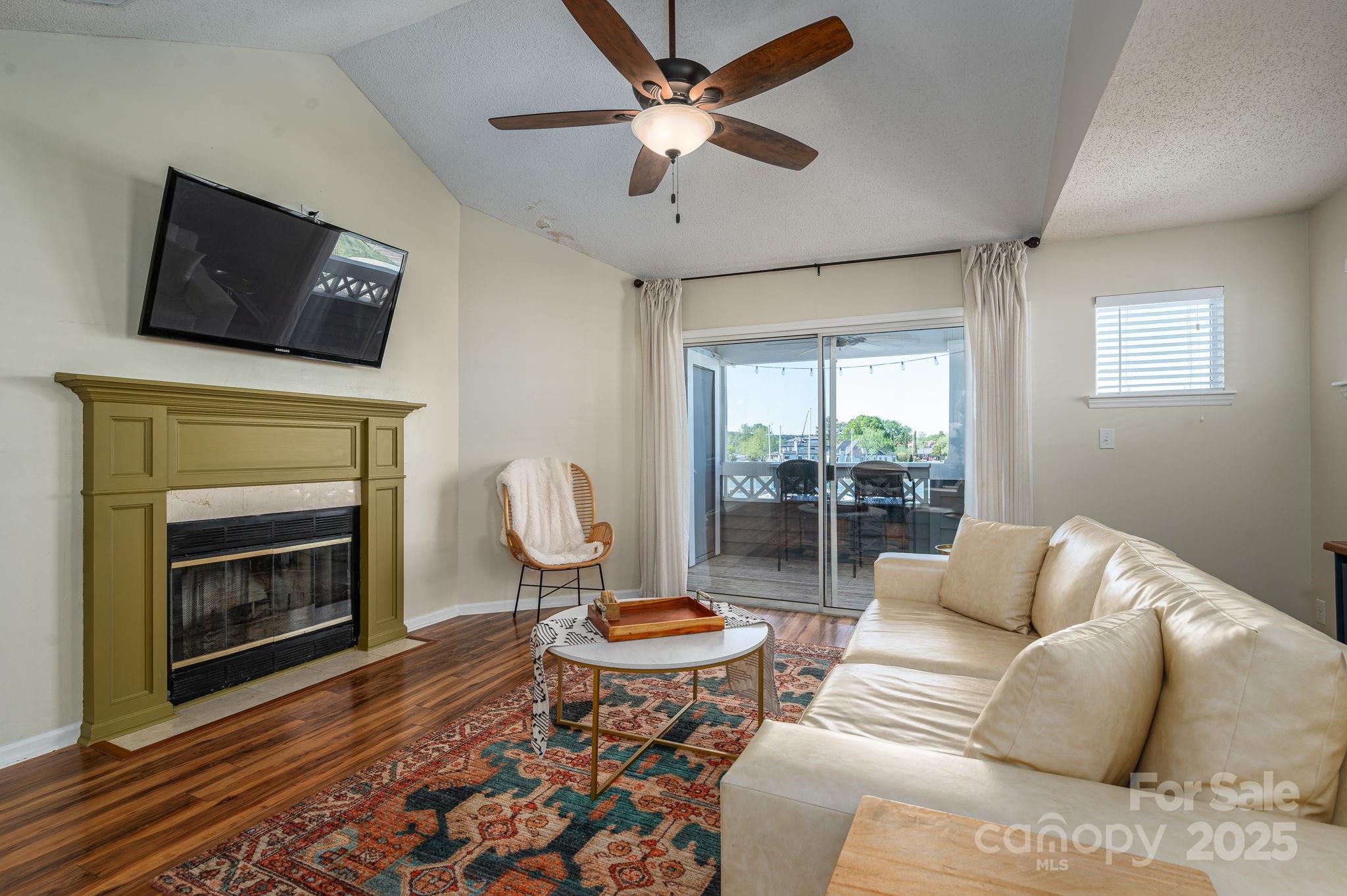 Cornelius, North Carolina 28031, United States, 2 Bedrooms Bedrooms, ,2 BathroomsBathrooms,Residential,Active,112421