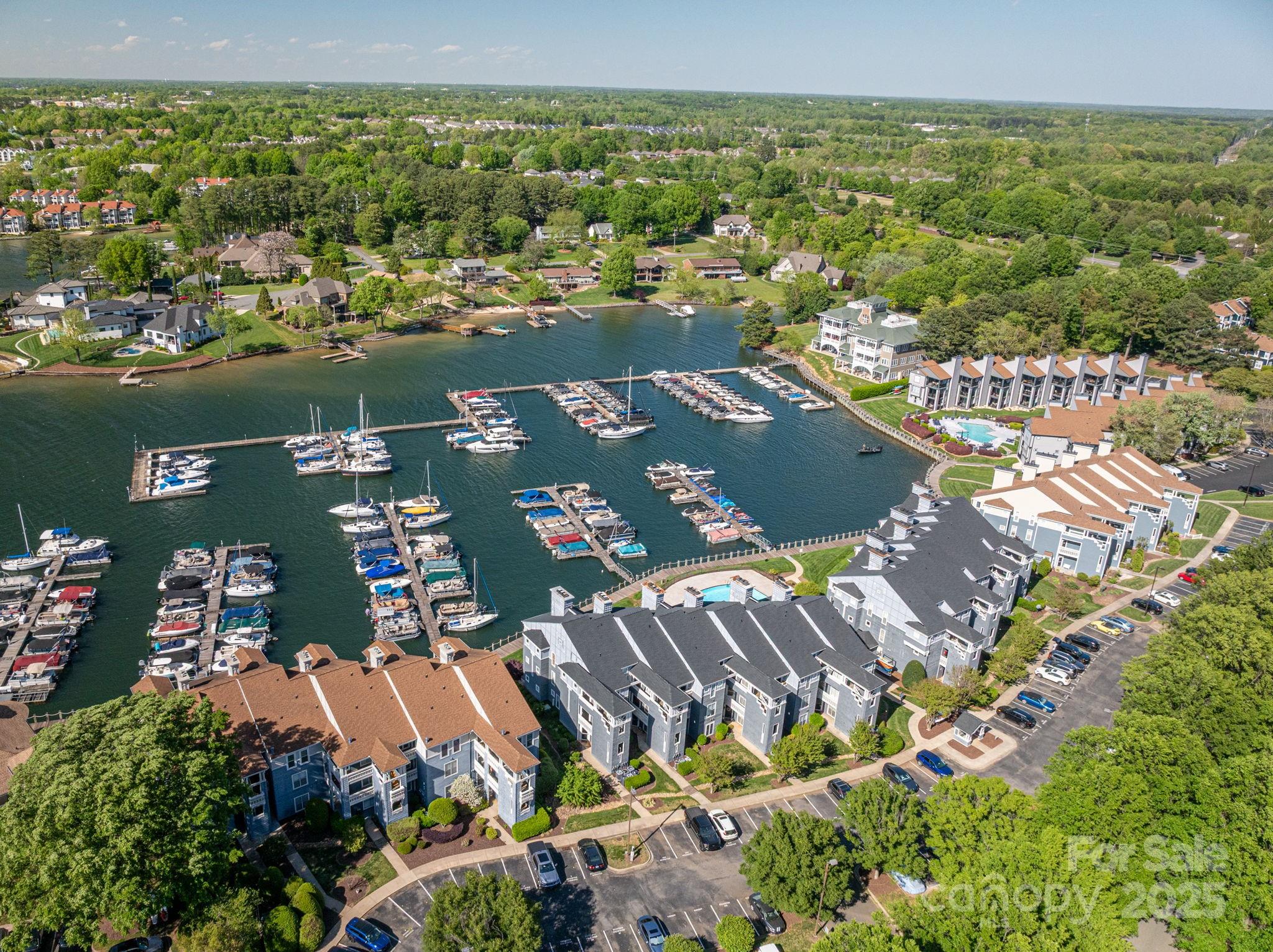 Cornelius, North Carolina 28031, United States, 2 Bedrooms Bedrooms, ,2 BathroomsBathrooms,Residential,Active,112421