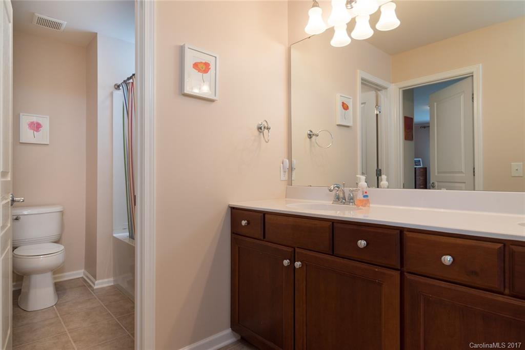 The Enclave at Ardrey Kell - Residential