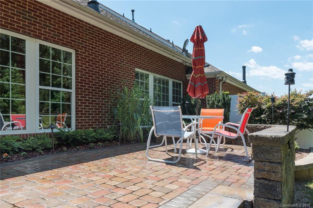 The Enclave at Ardrey Kell - Residential