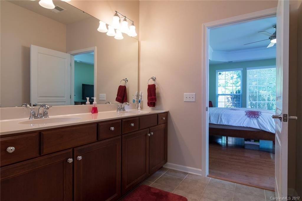 The Enclave at Ardrey Kell - Residential