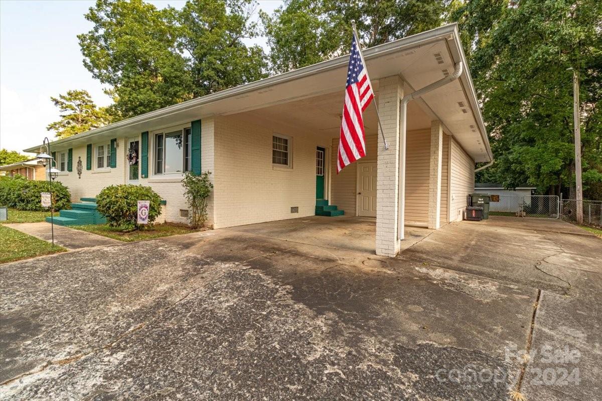 Midbrook - Residential