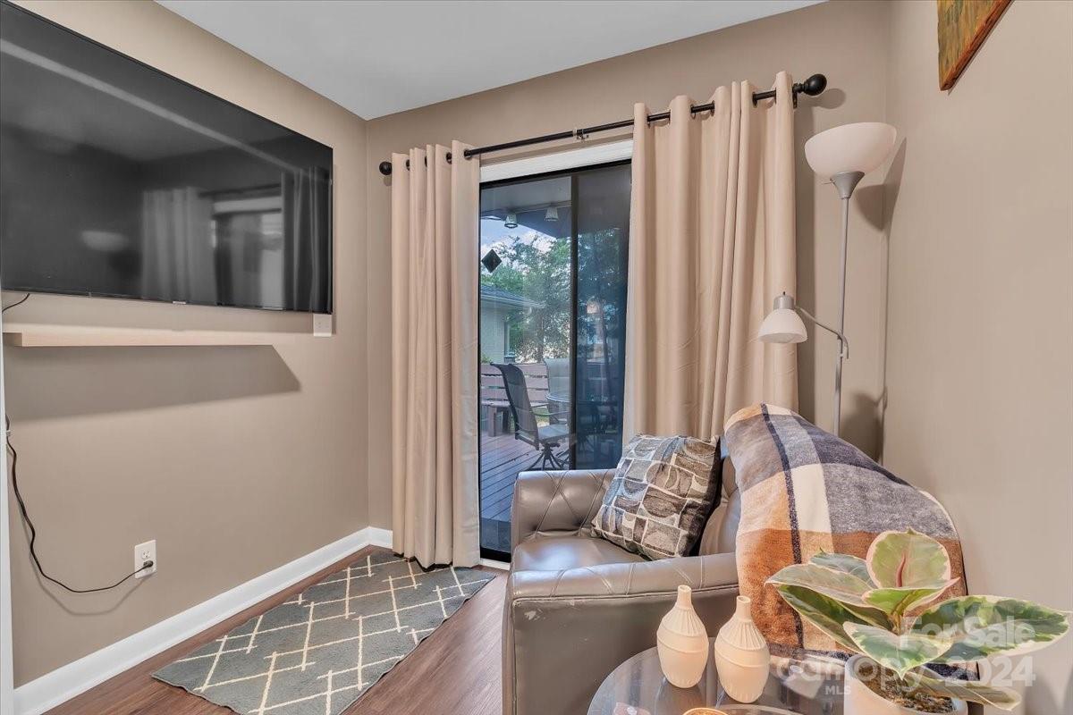 Midbrook - Residential