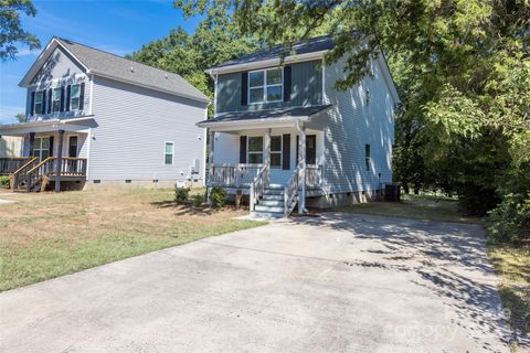 Photo for 1613 Madison Street