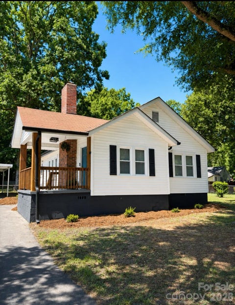 Photo of 1521 Blackwood Street, Gastonia, NC 28052 (MLS # 4420780)