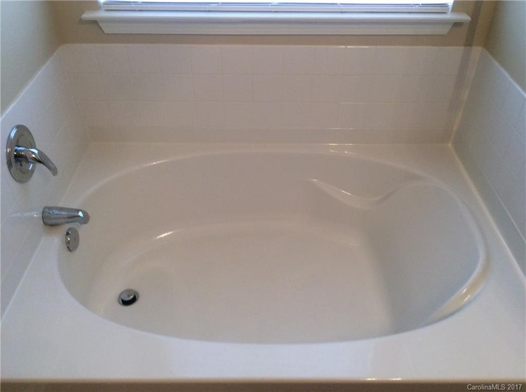 Tanners Creek - Residential Lease