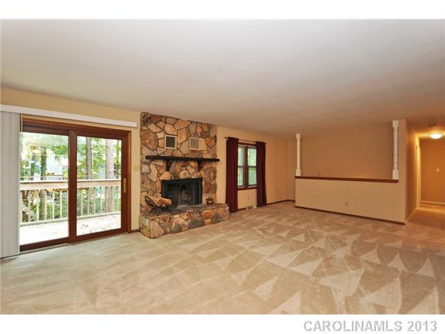 Tega Cay - Residential