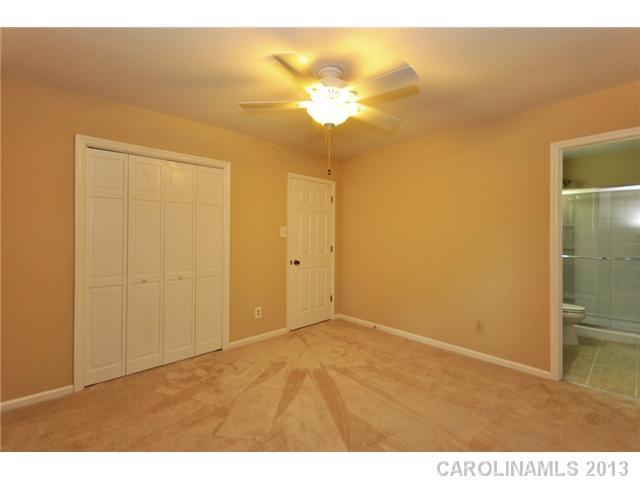 Tega Cay - Residential