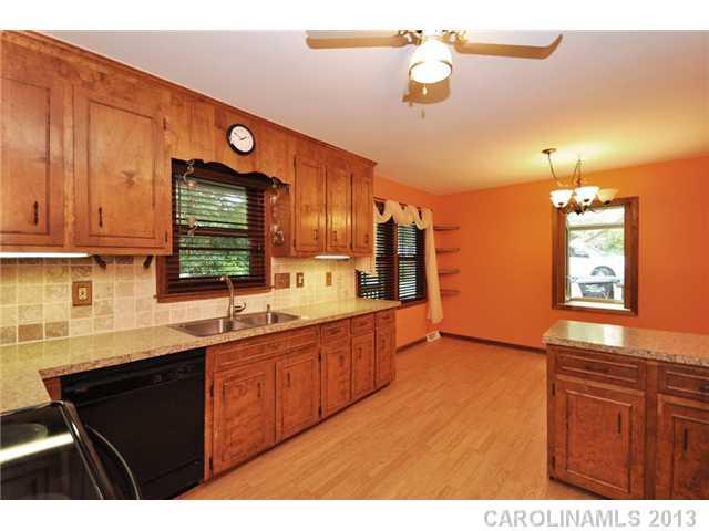 Tega Cay - Residential