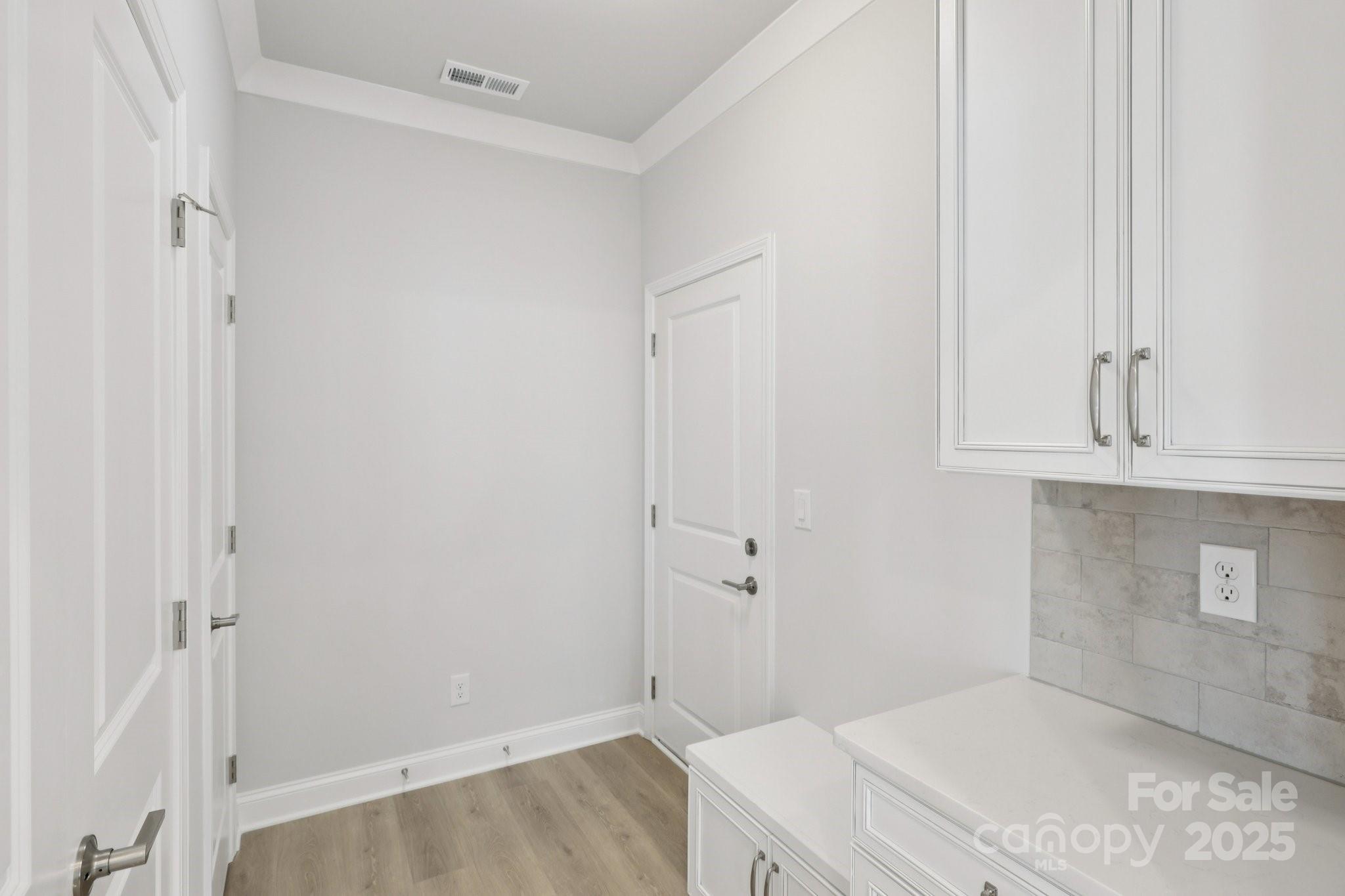 Walk23 - Residential