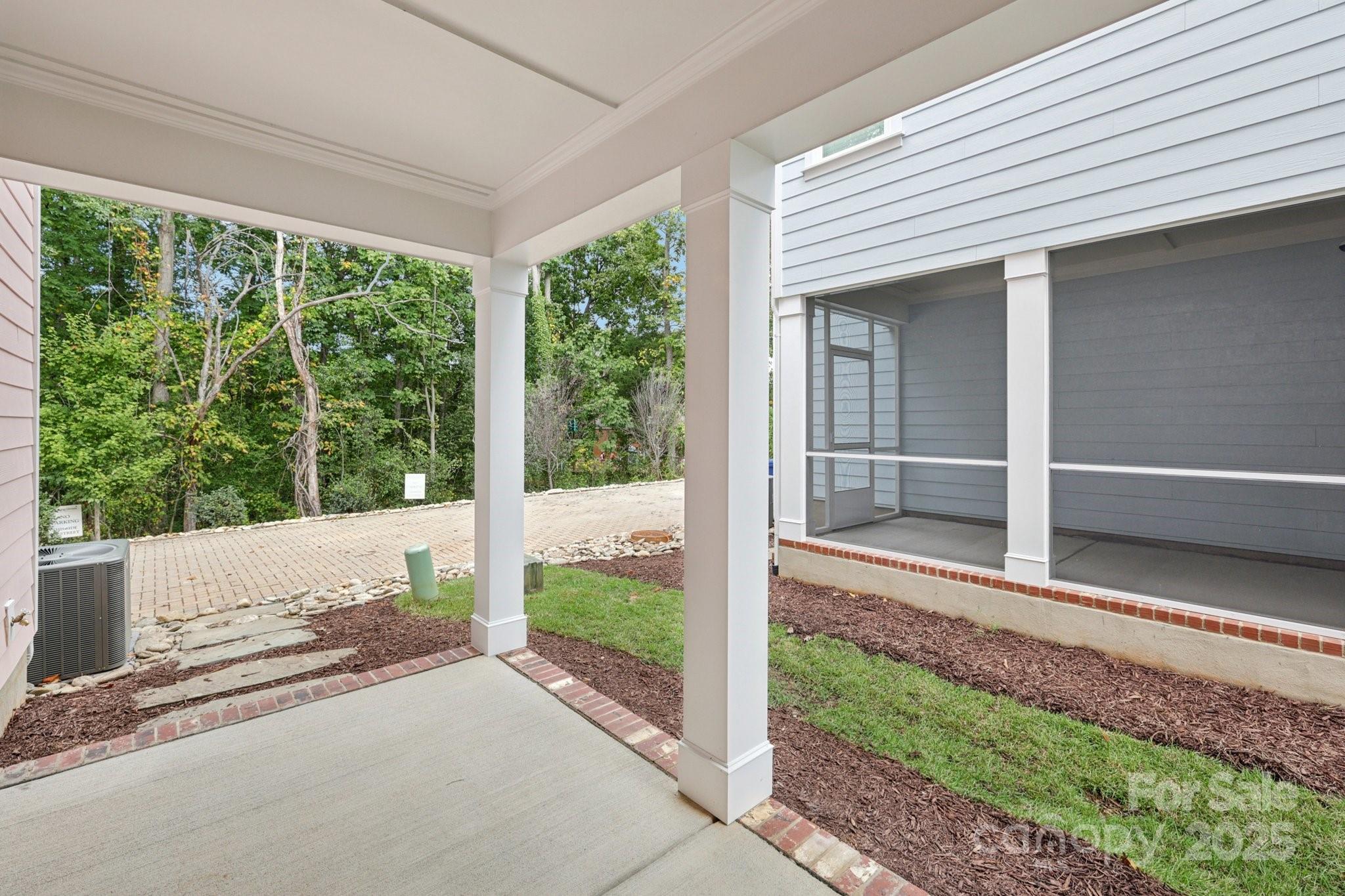 Walk23 - Residential