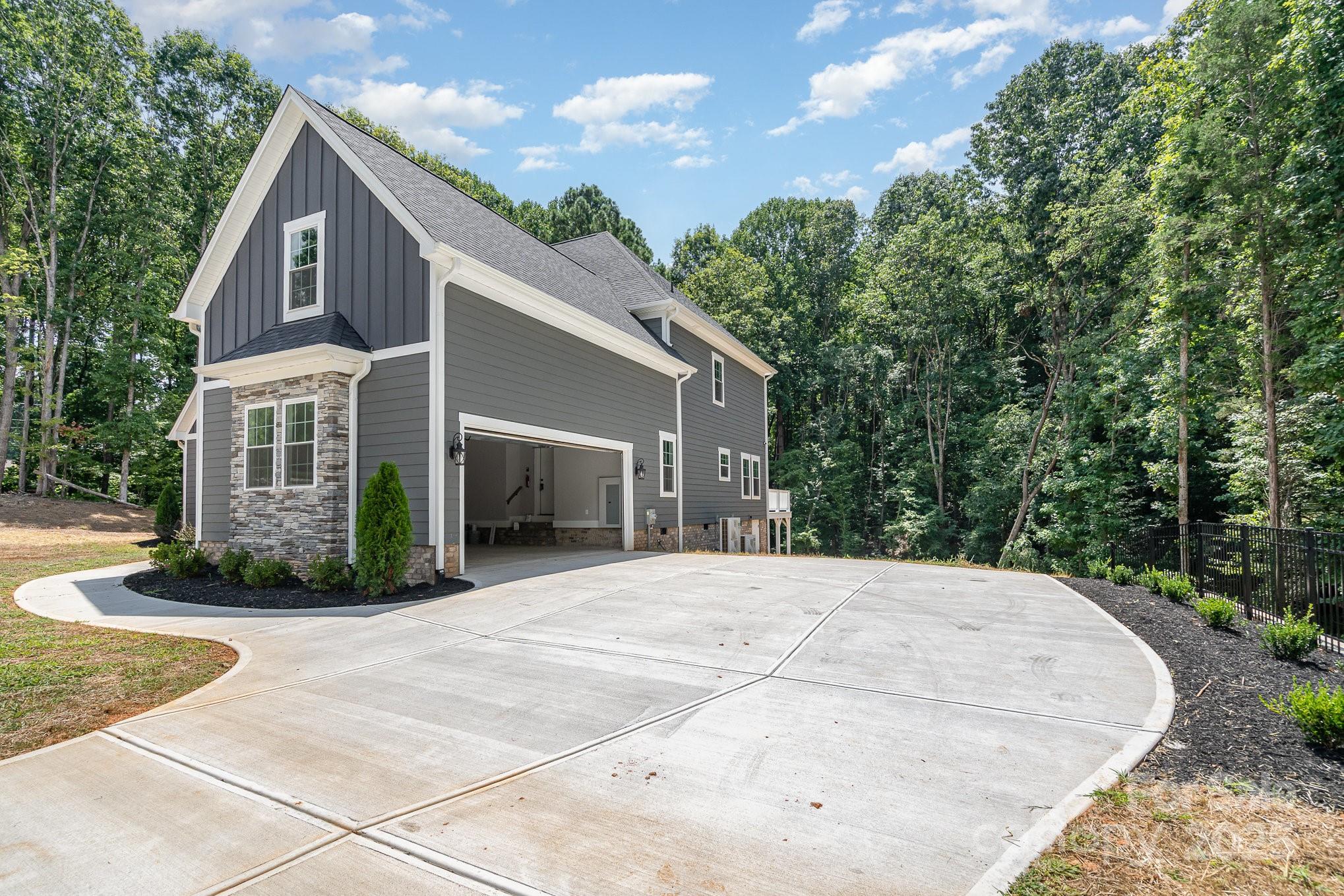 Edgewater - Residential