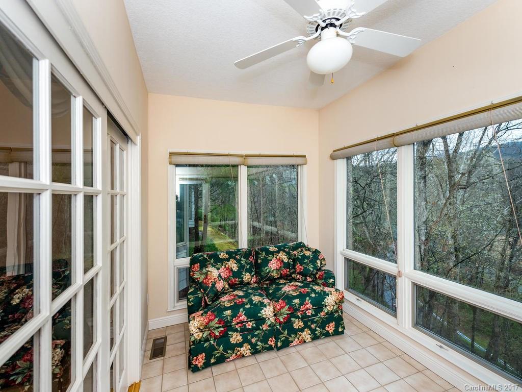 Viewpointe - Residential