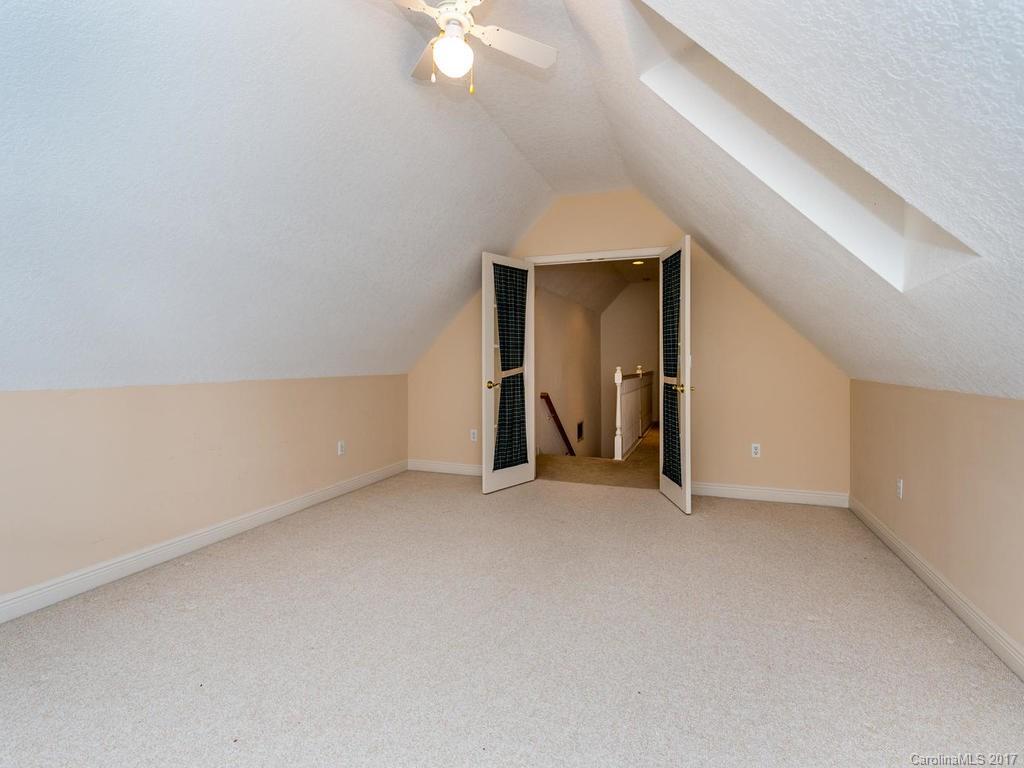 Viewpointe - Residential