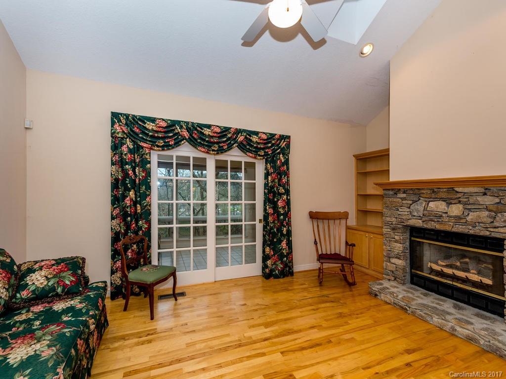 Viewpointe - Residential