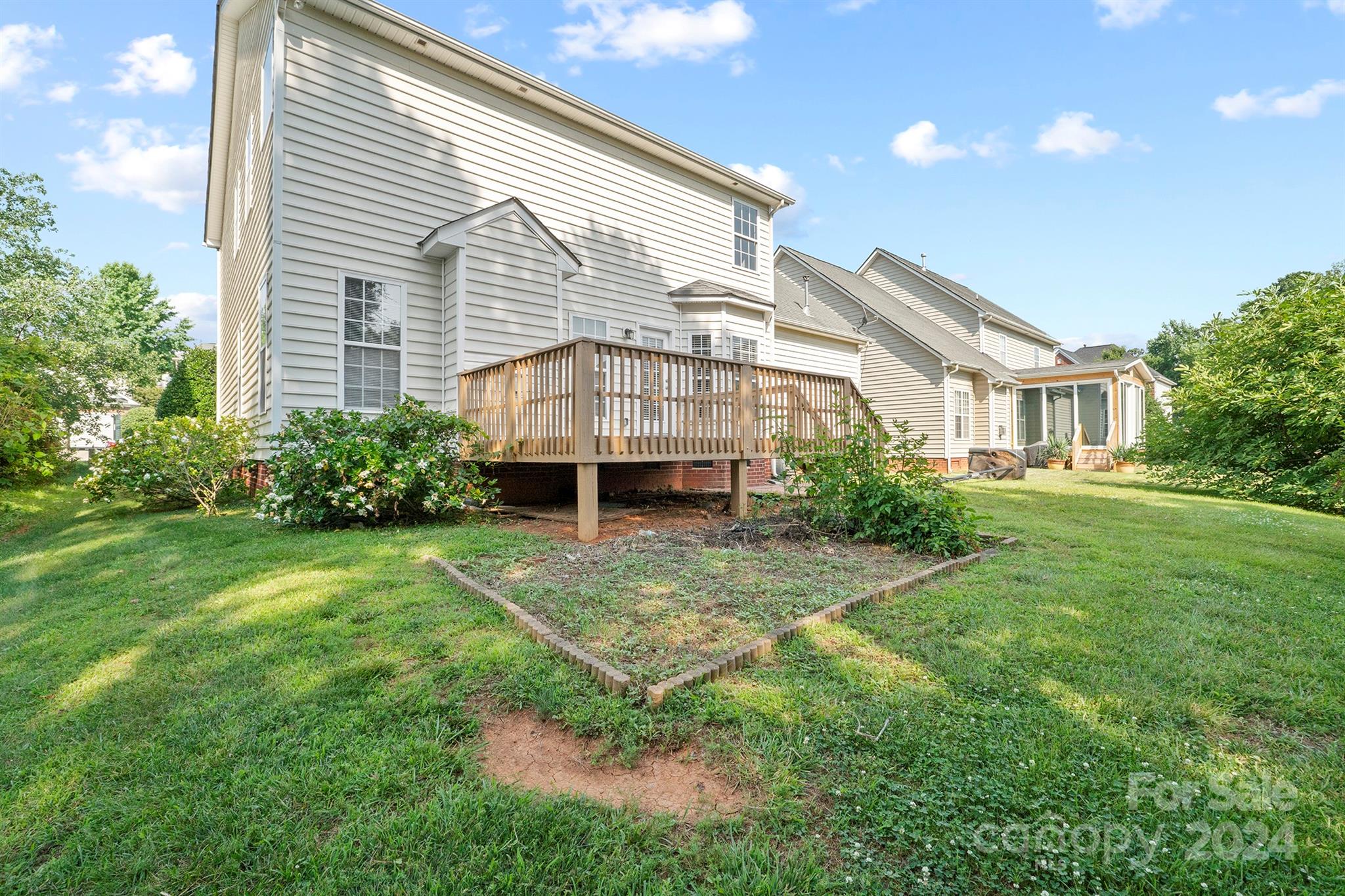 Highland Creek - Residential