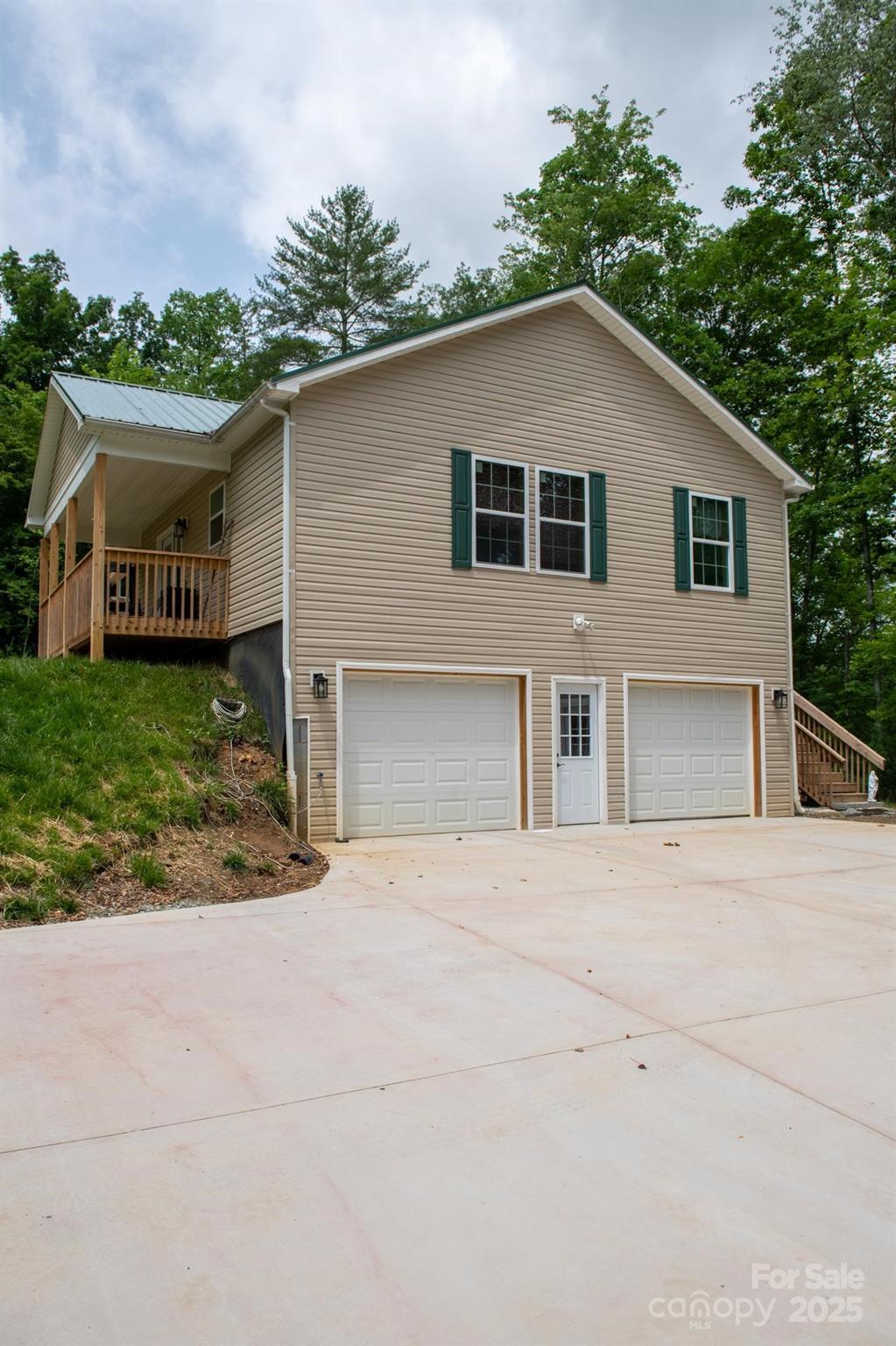 1036 Williamsburg Drive