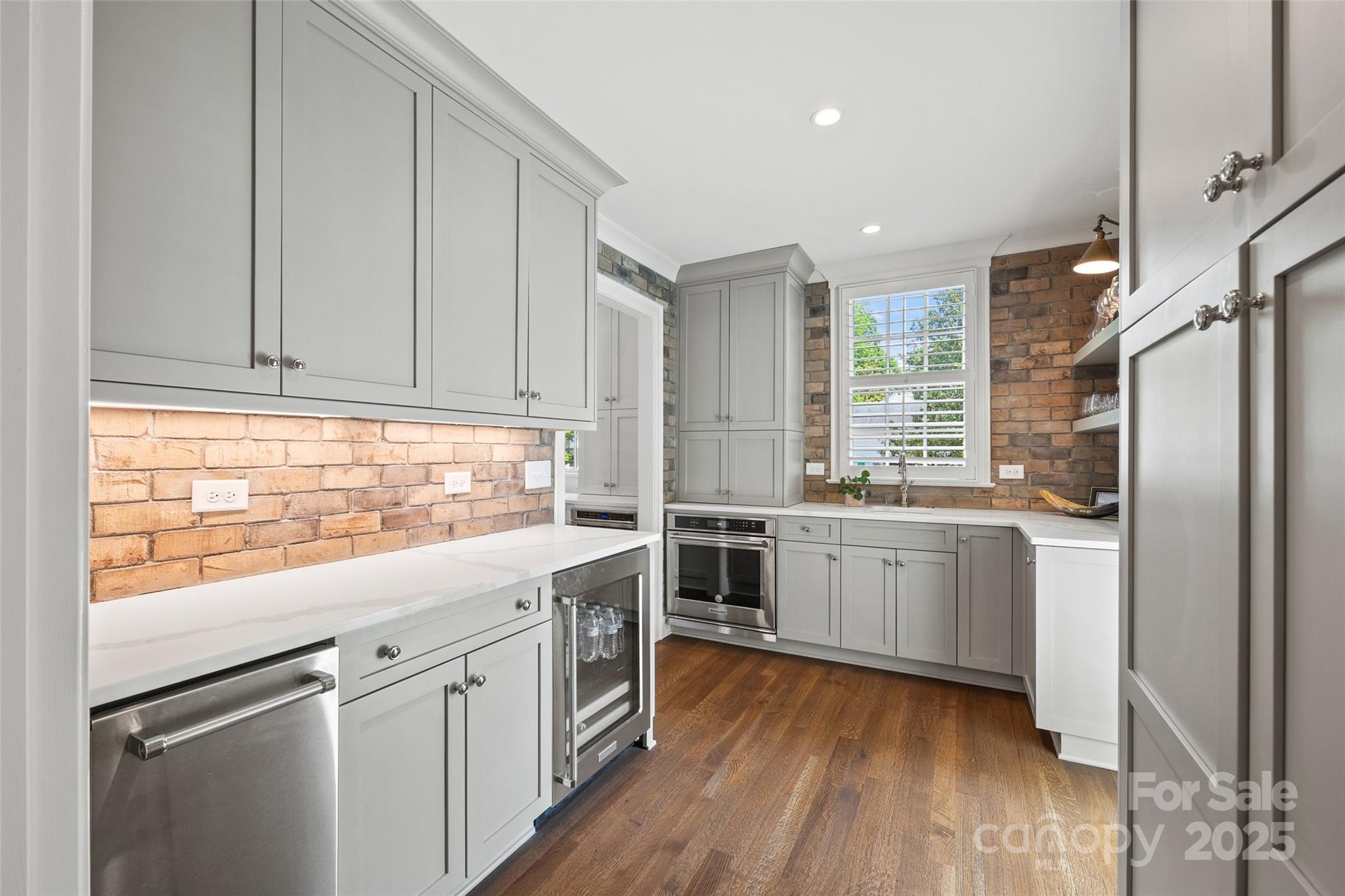 Barclay Downs - Residential