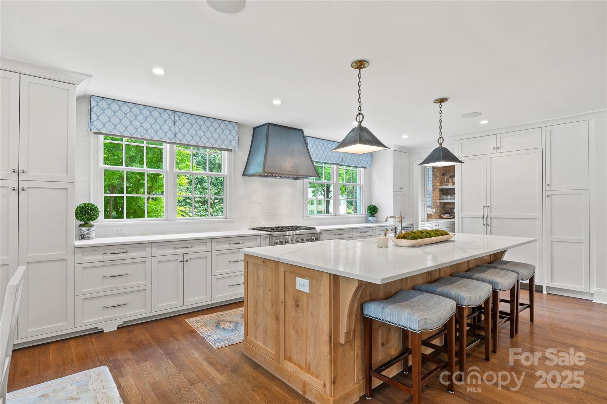 Barclay Downs - Residential