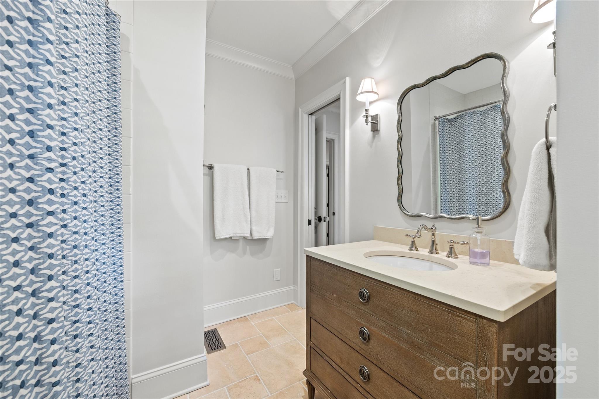 Barclay Downs - Residential