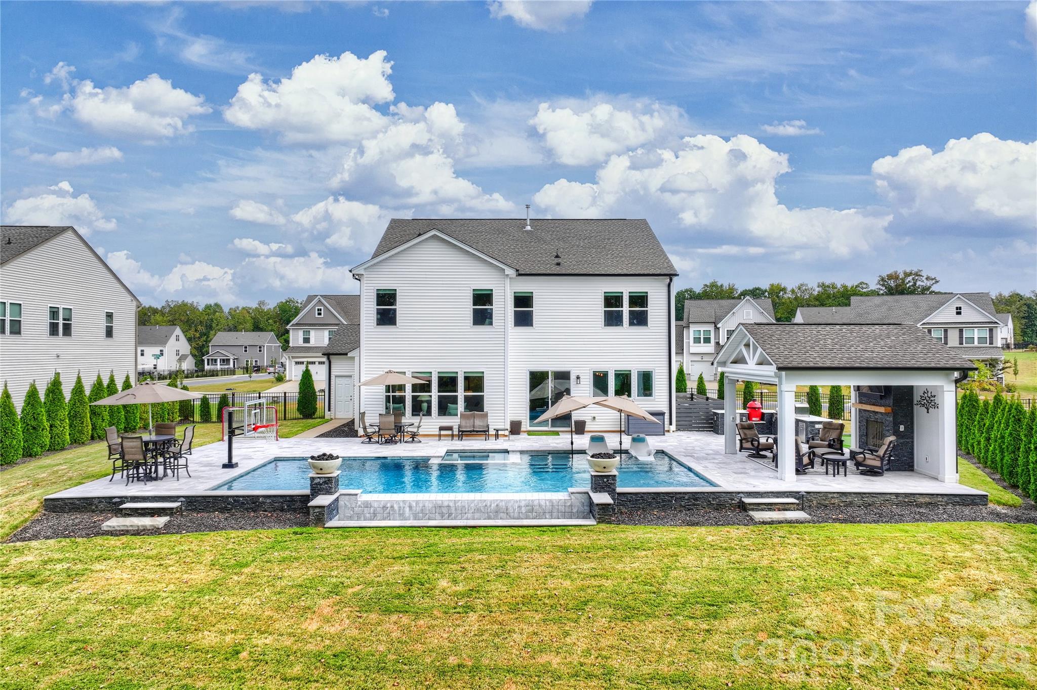 Creeks Landing - Residential