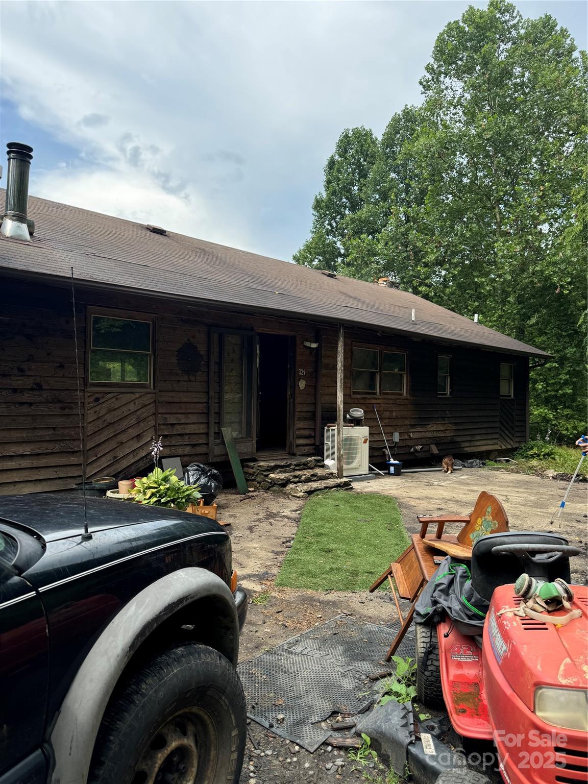 321 Henry Worley Lane