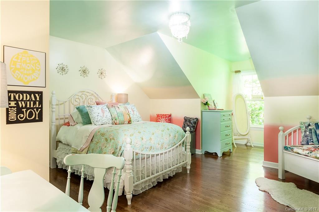 Regent Park - Residential