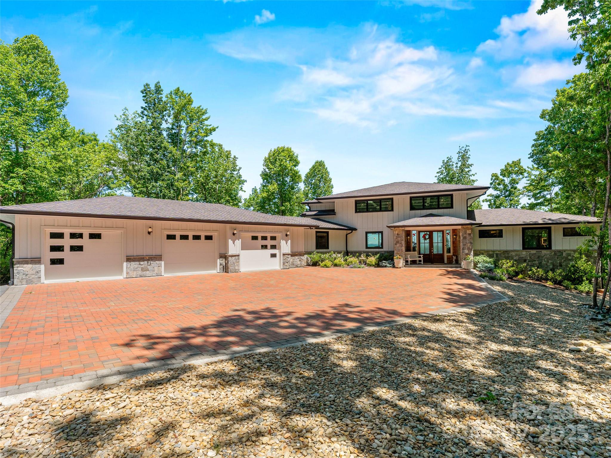 147 Nassau Ridge