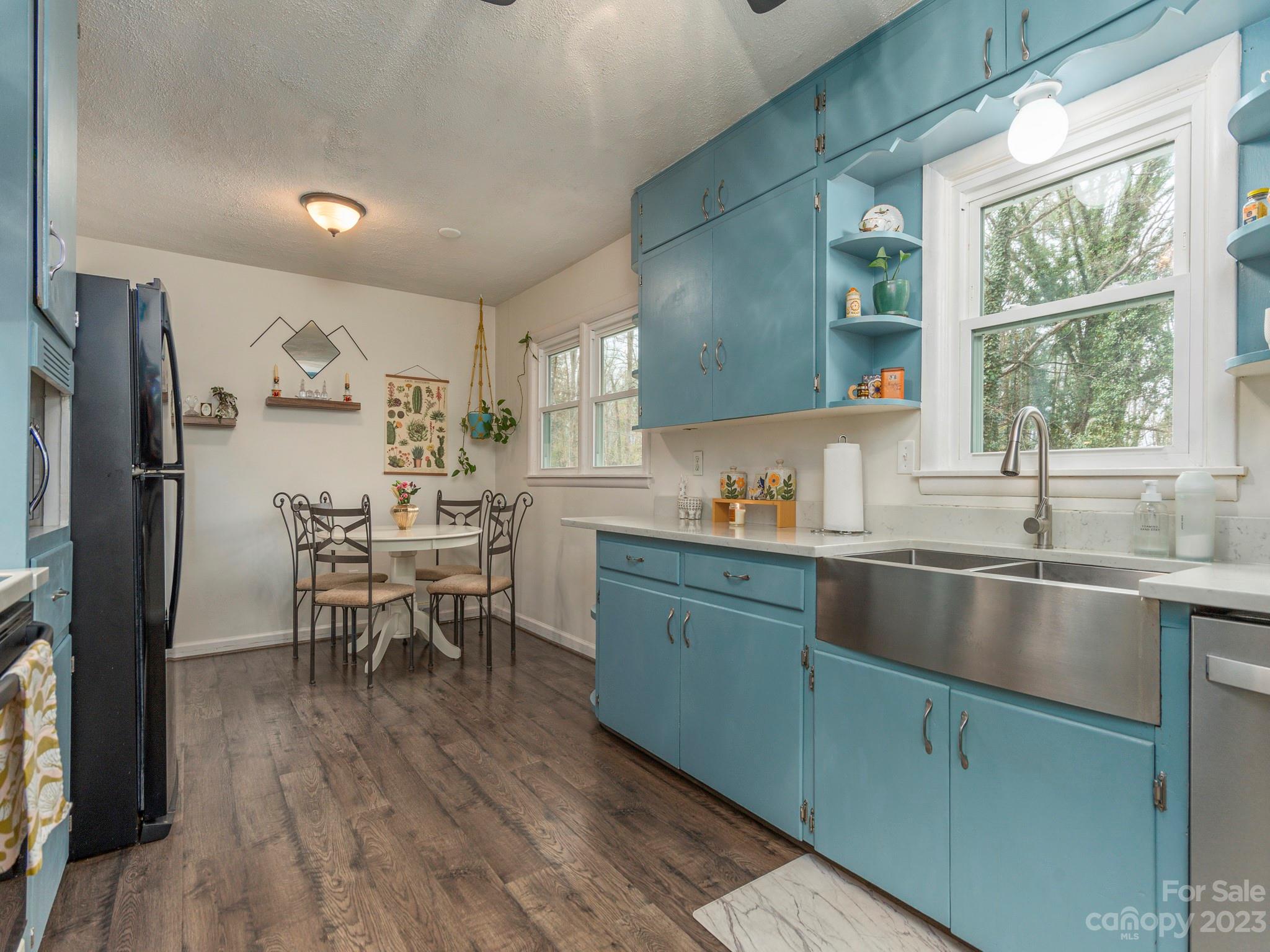 Thomas Park - Residential