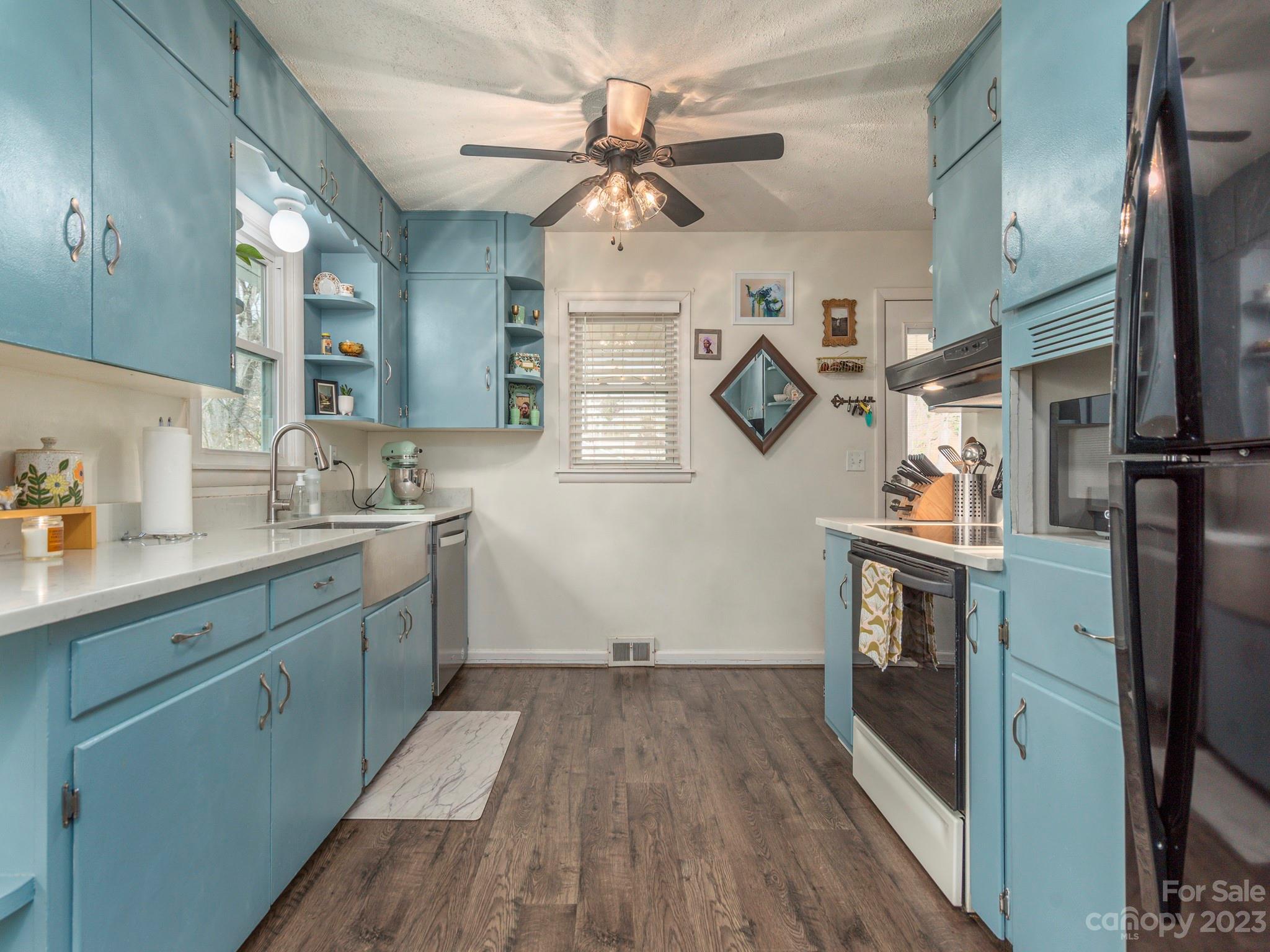 Thomas Park - Residential