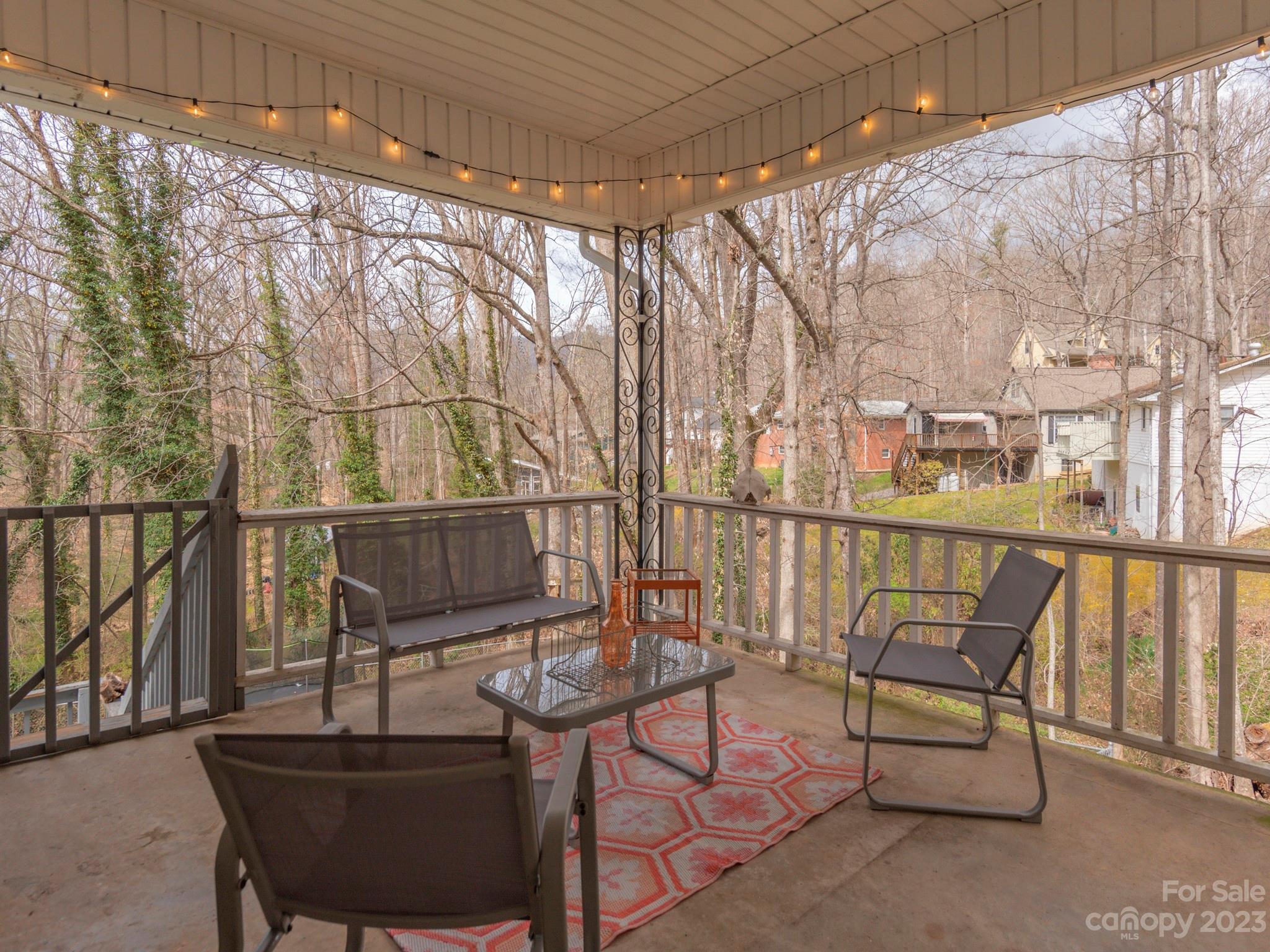 Thomas Park - Residential