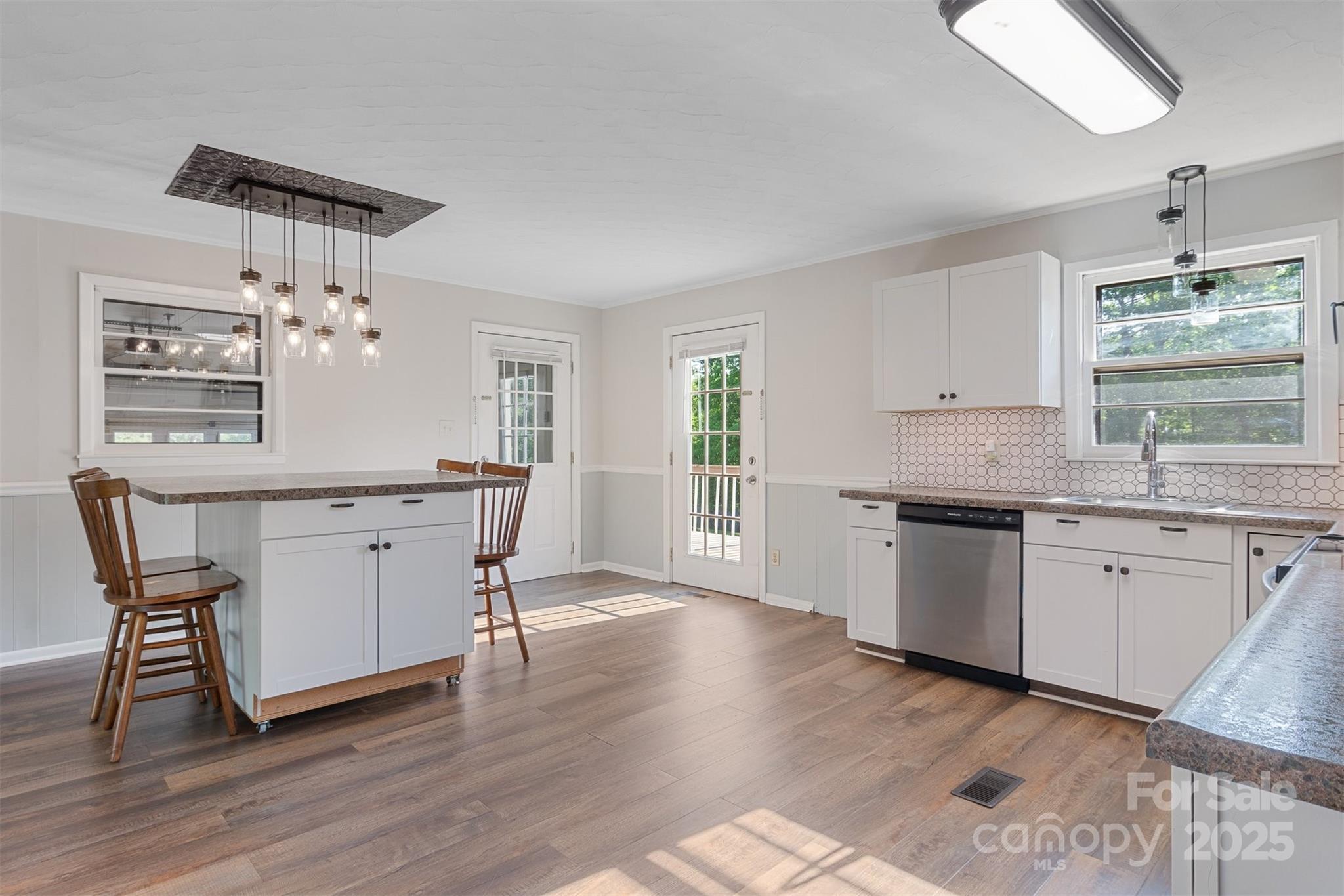 Mt Harmony Acres - Residential