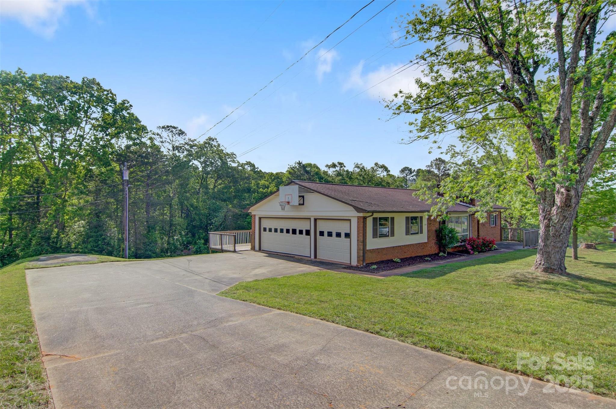 Mt Harmony Acres - Residential