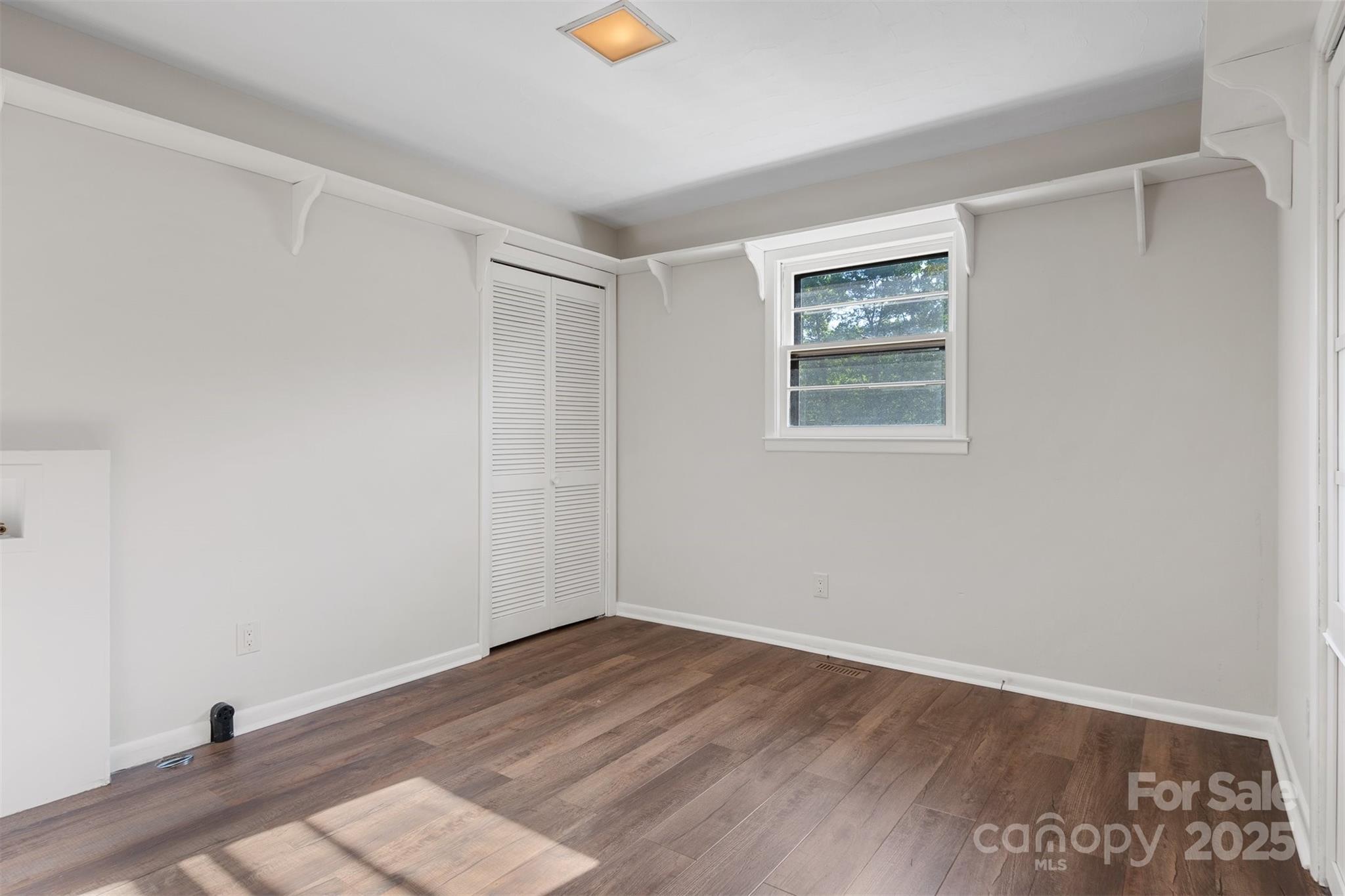 Mt Harmony Acres - Residential