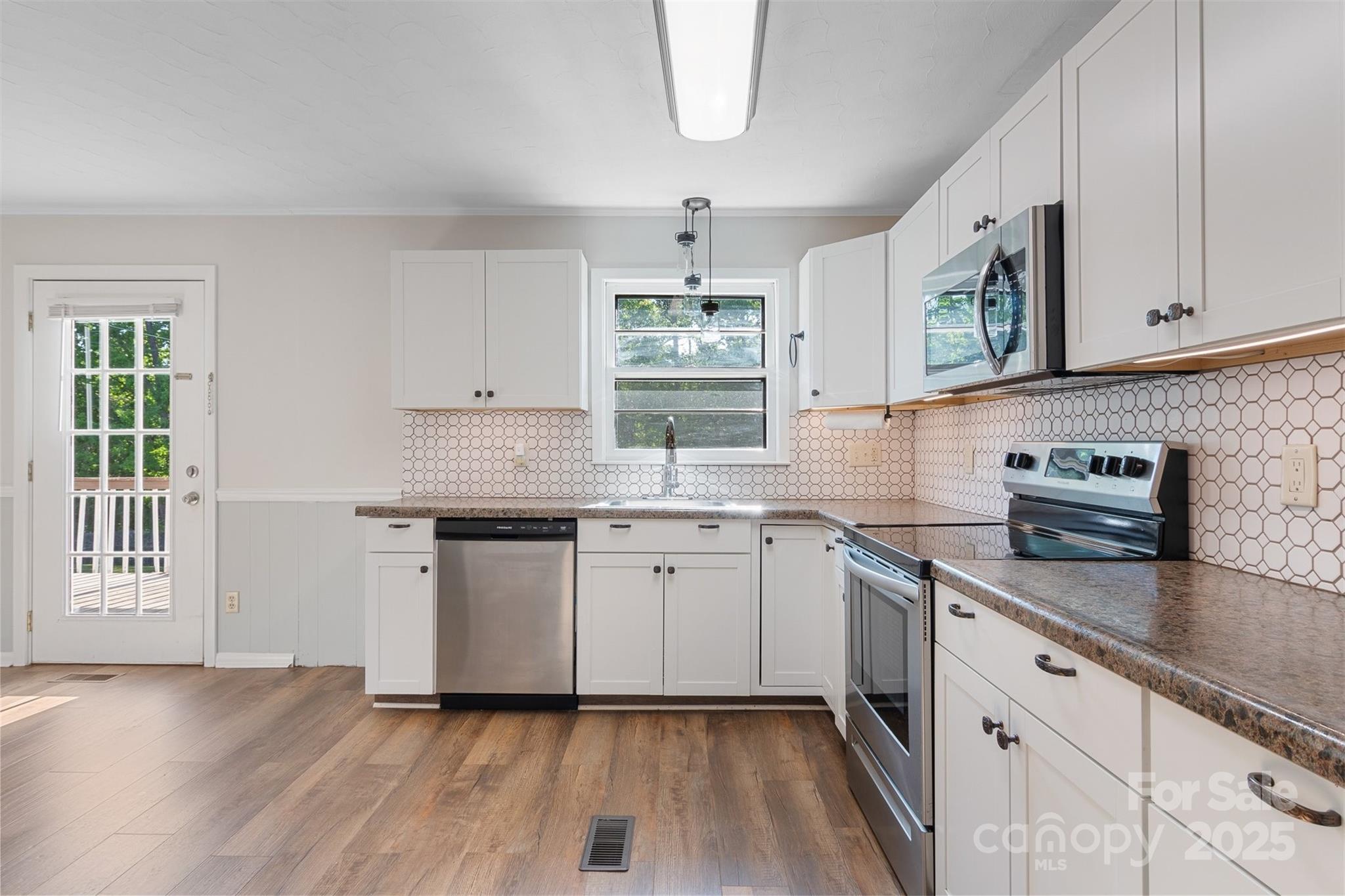 Mt Harmony Acres - Residential