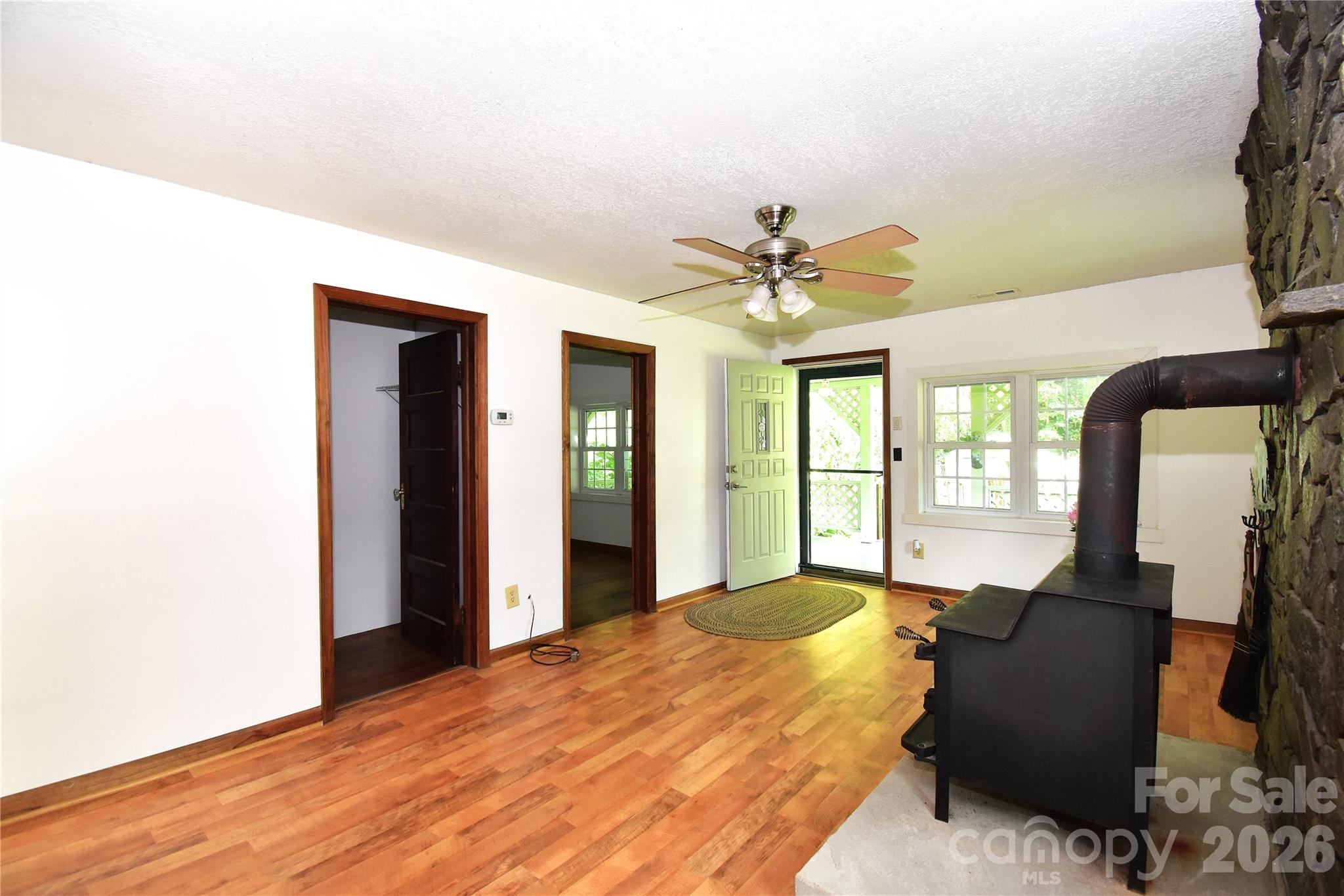 2124 Pisgah Highway