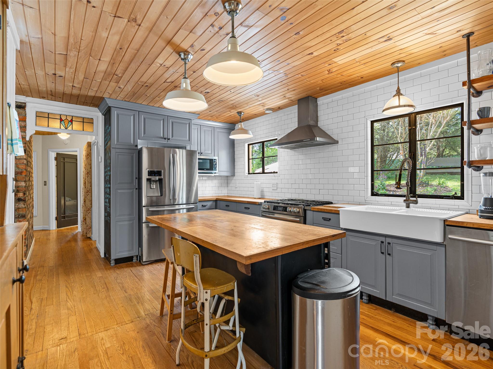 Haw Creek - Residential