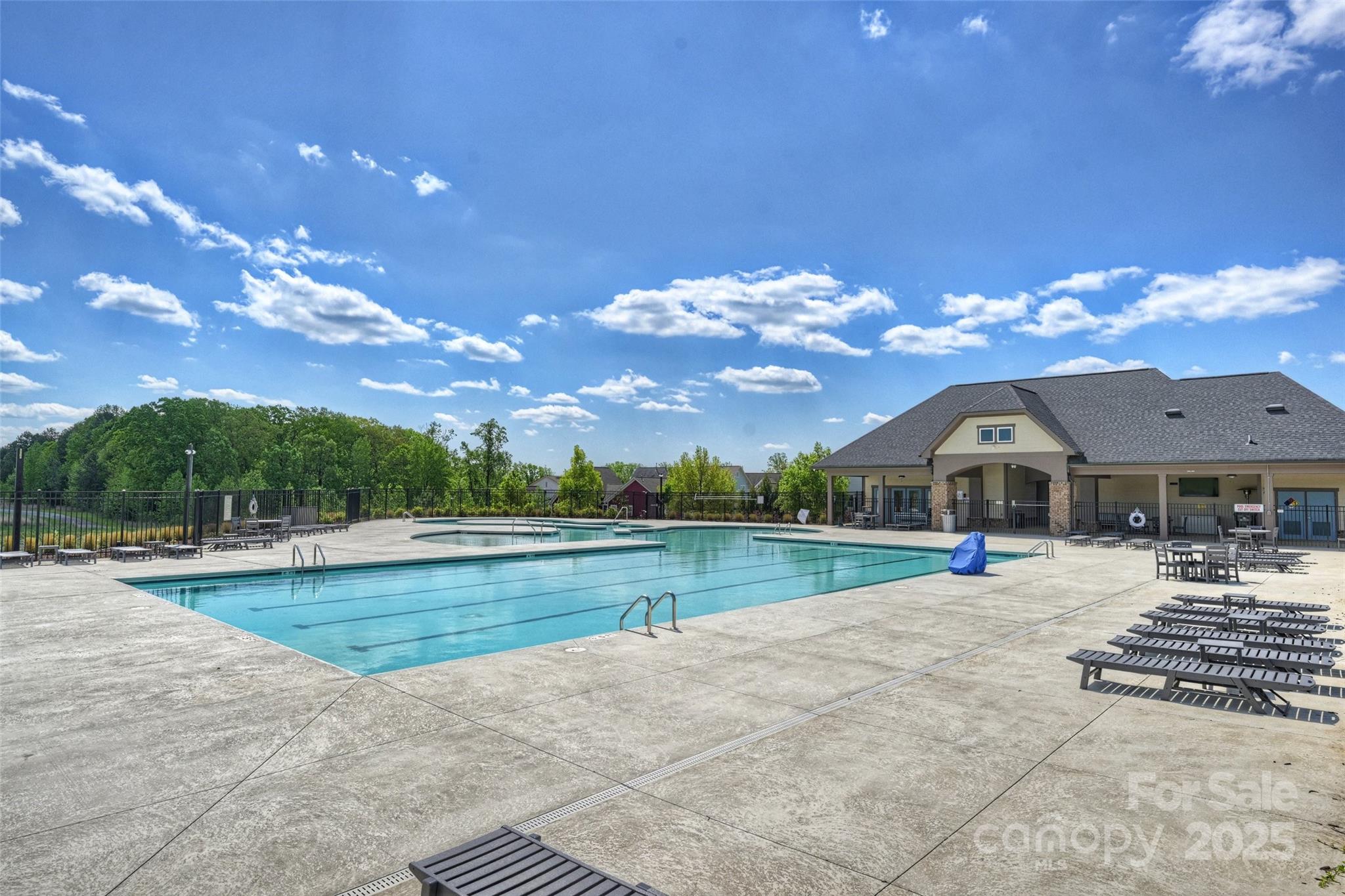 Riverwalk - Residential