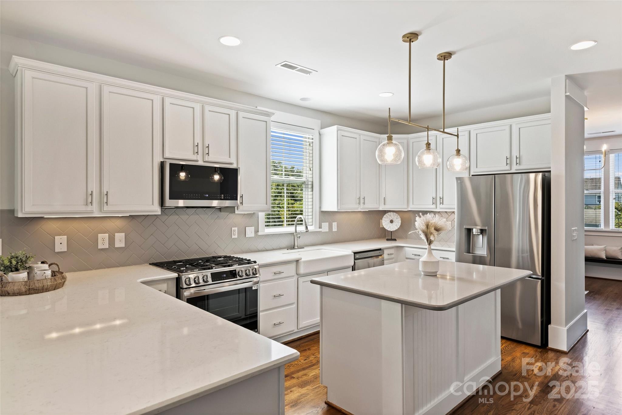 Riverwalk - Residential