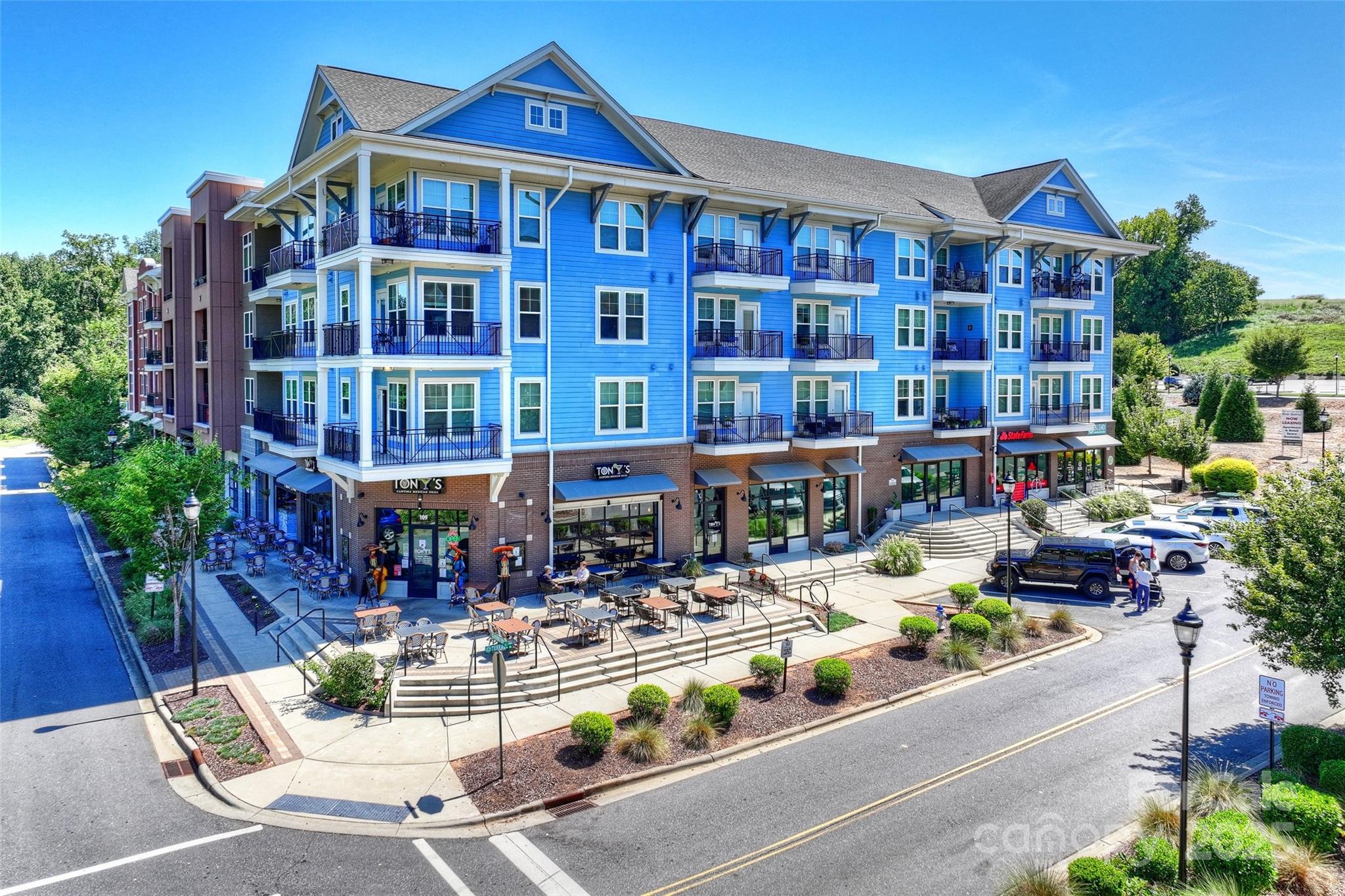 Riverwalk - Residential