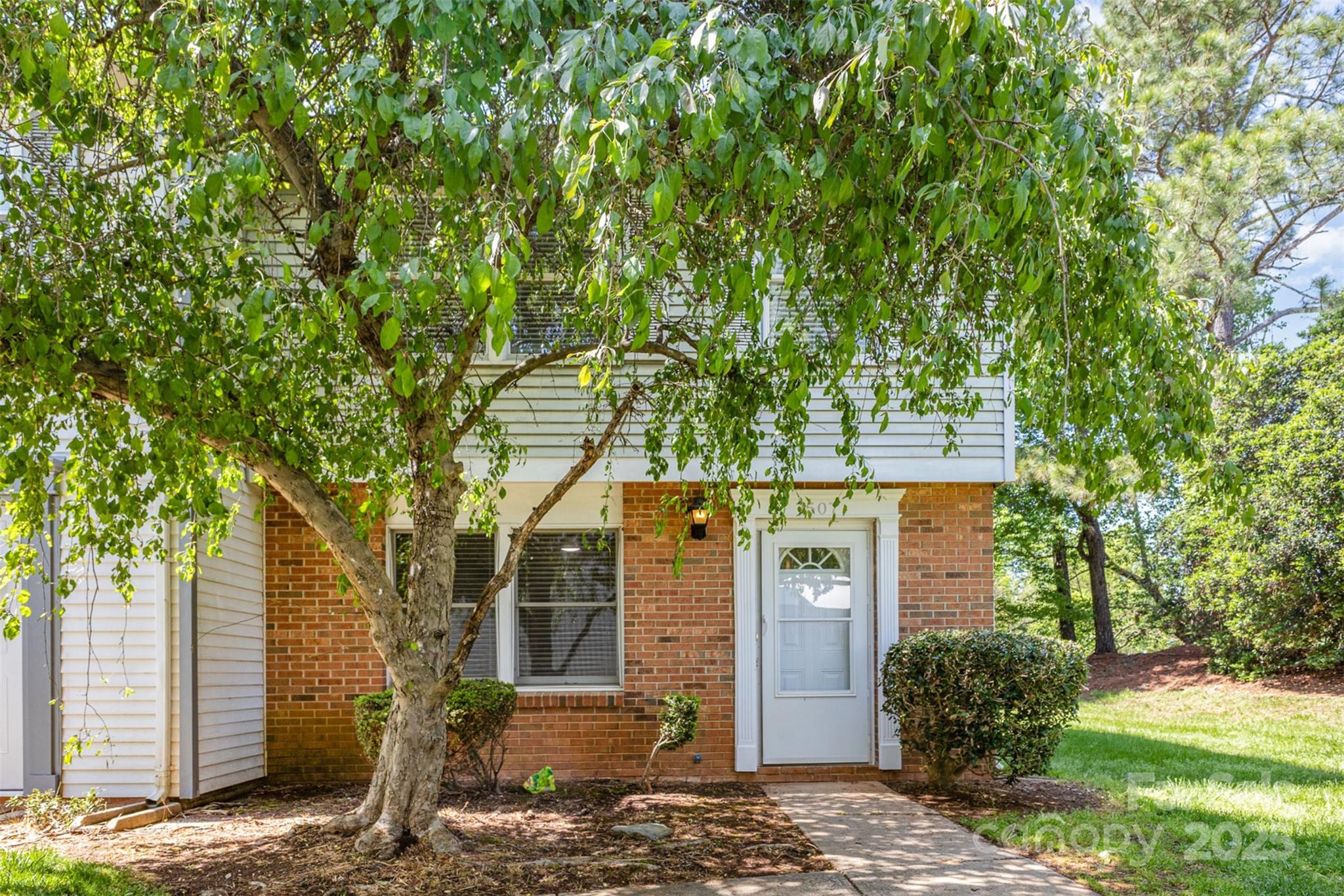 7507 Holly Grove Court