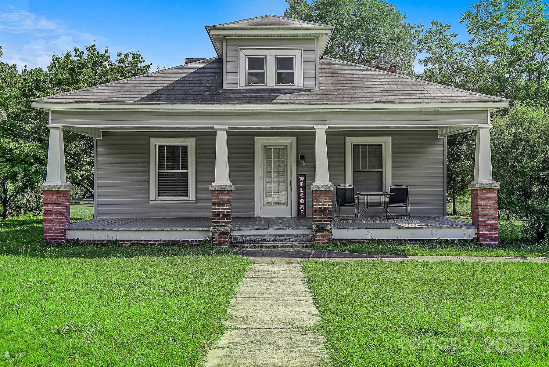 2417 Statesville Boulevard