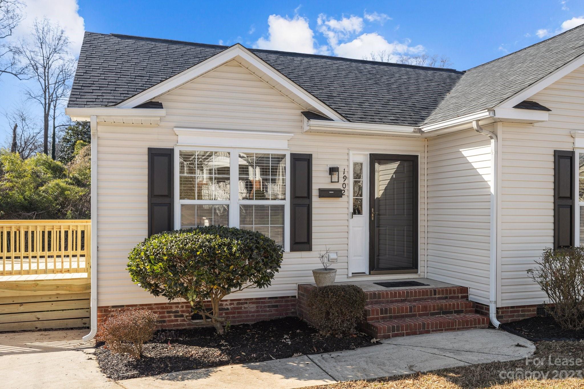 Reid Park - Residential Lease